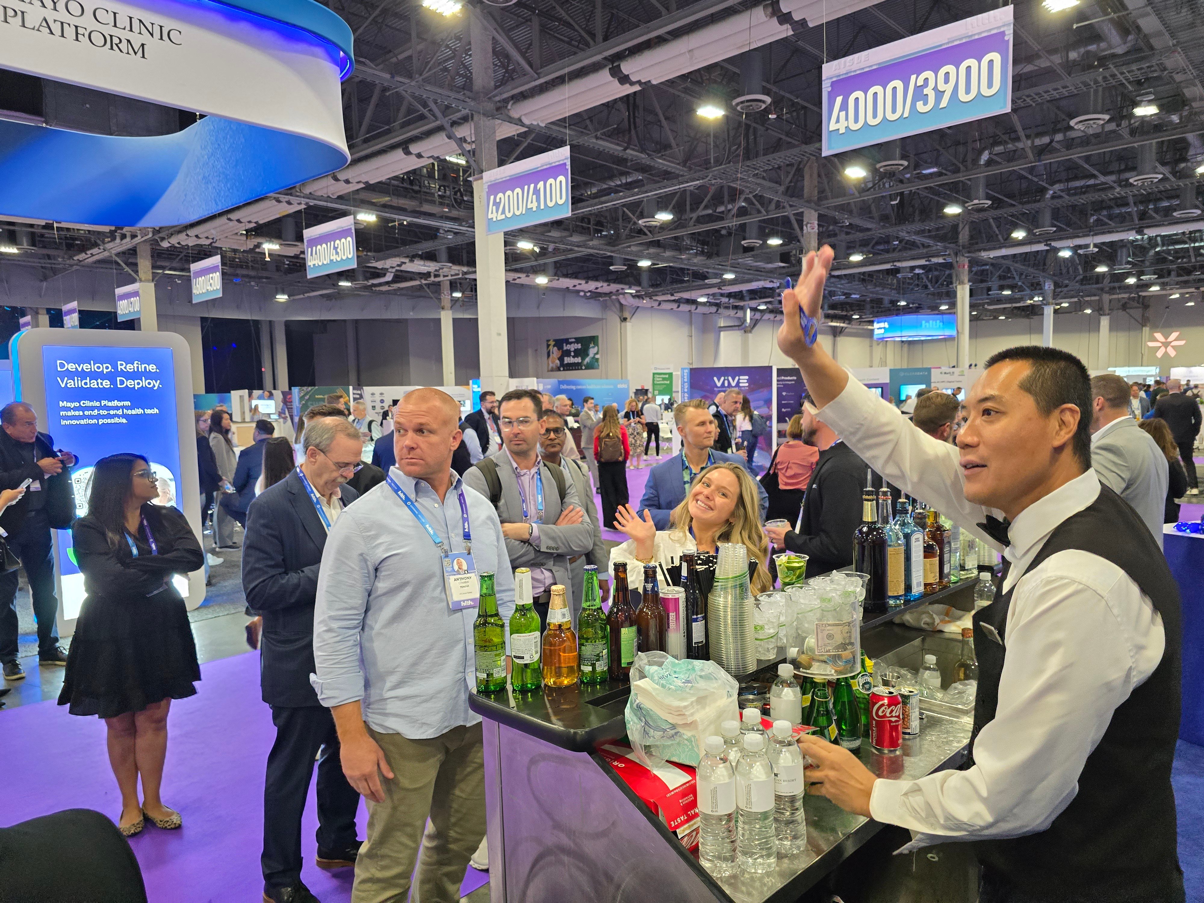 Paubox Happy Hour at HLTH 2025