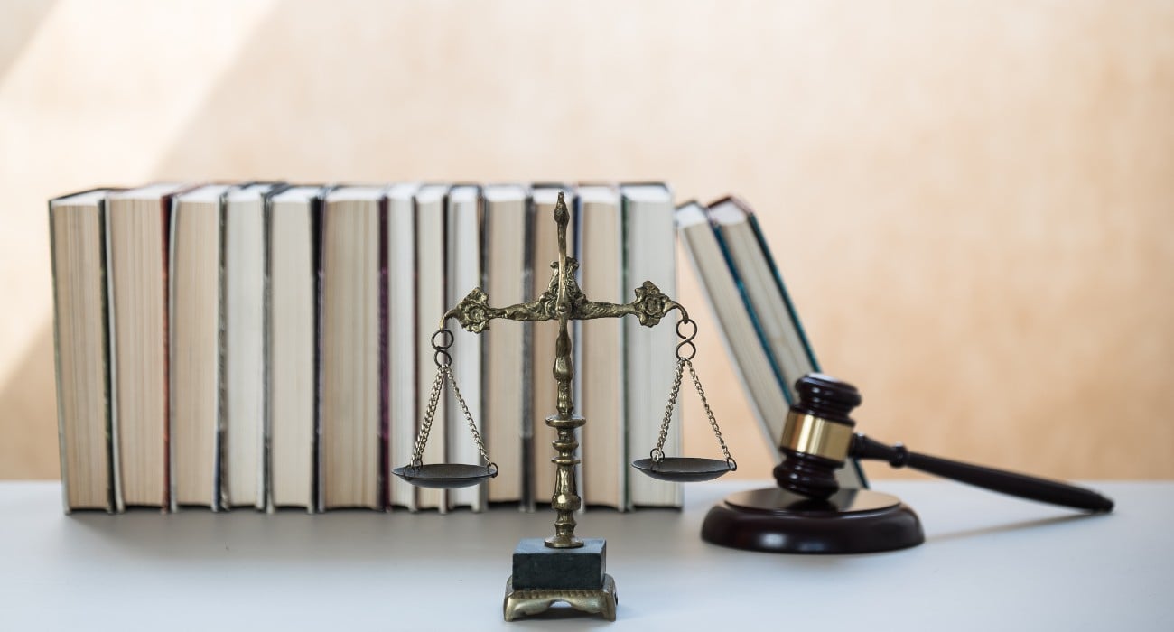 Does law firm software need to be HIPAA compliant