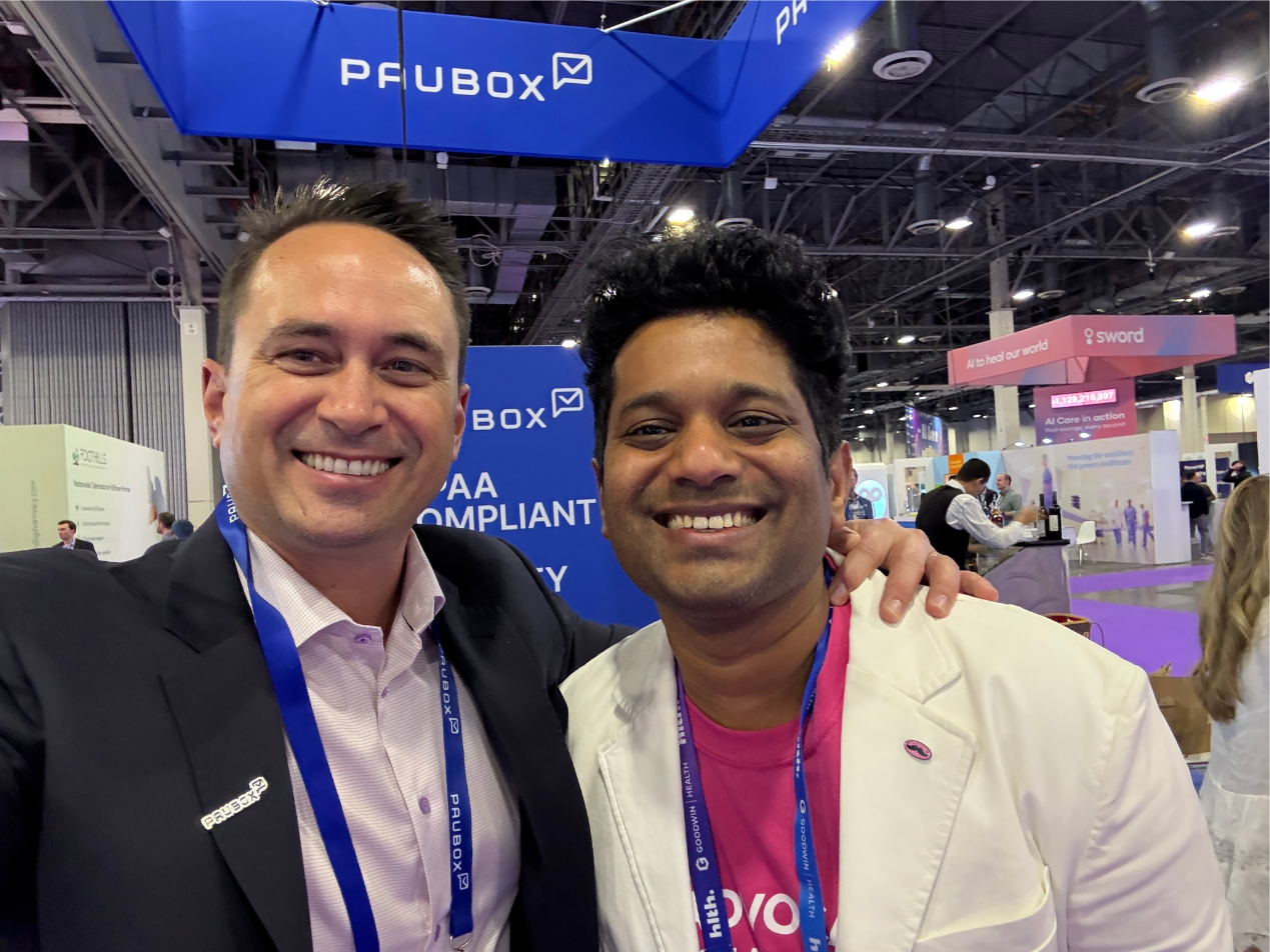 I spotted my buddy Santosh Mohan (Advocate Health) as he walked by | HLTH USA 2025 Day 1: My Takeaways