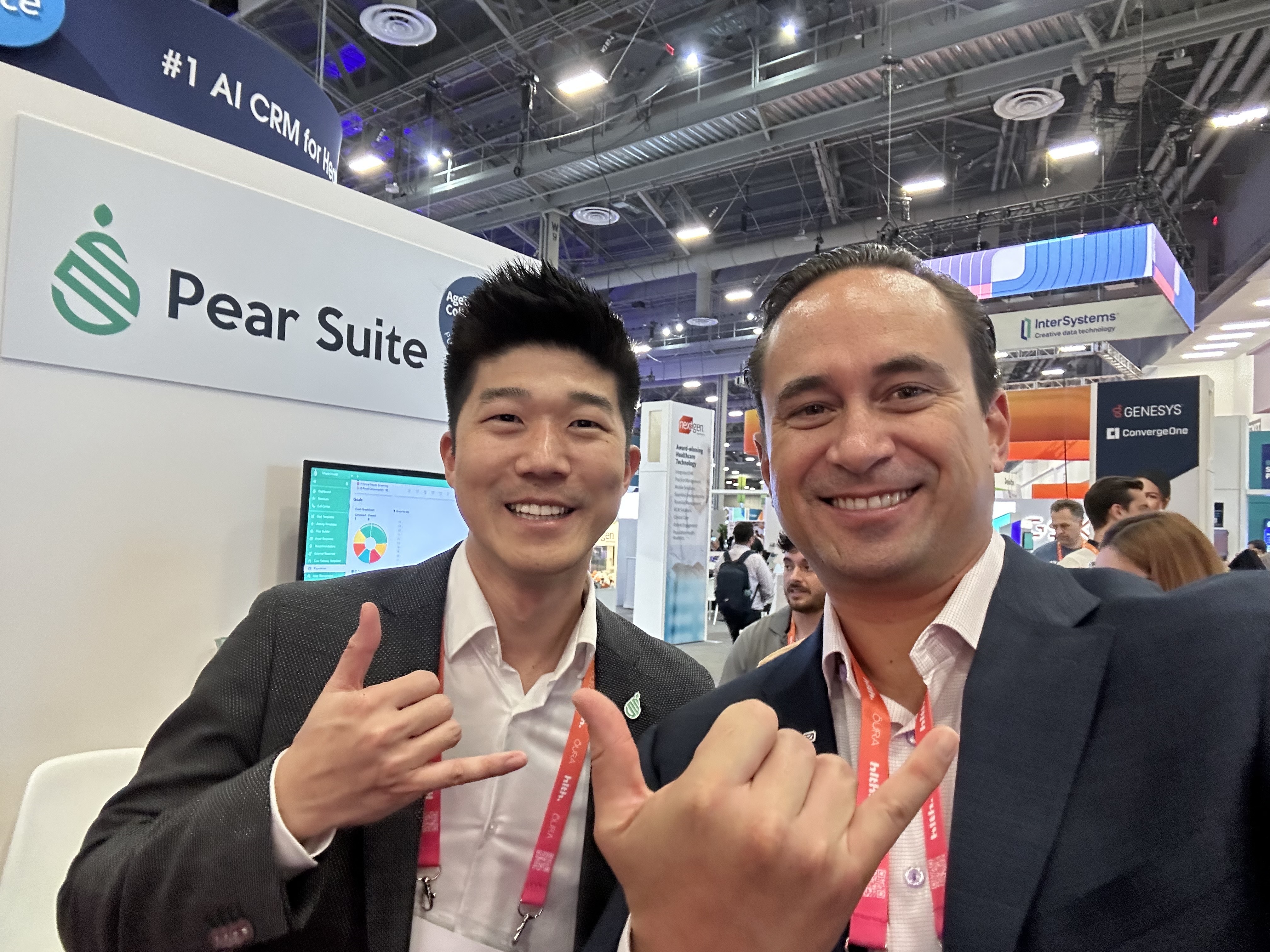 Nice to meet Colby Takeda (CEO, Pear Suite) IRL today. We're the only Hawaii startups at HLTH23.