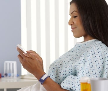 How HIPAA compliant texting improves patient outcomes