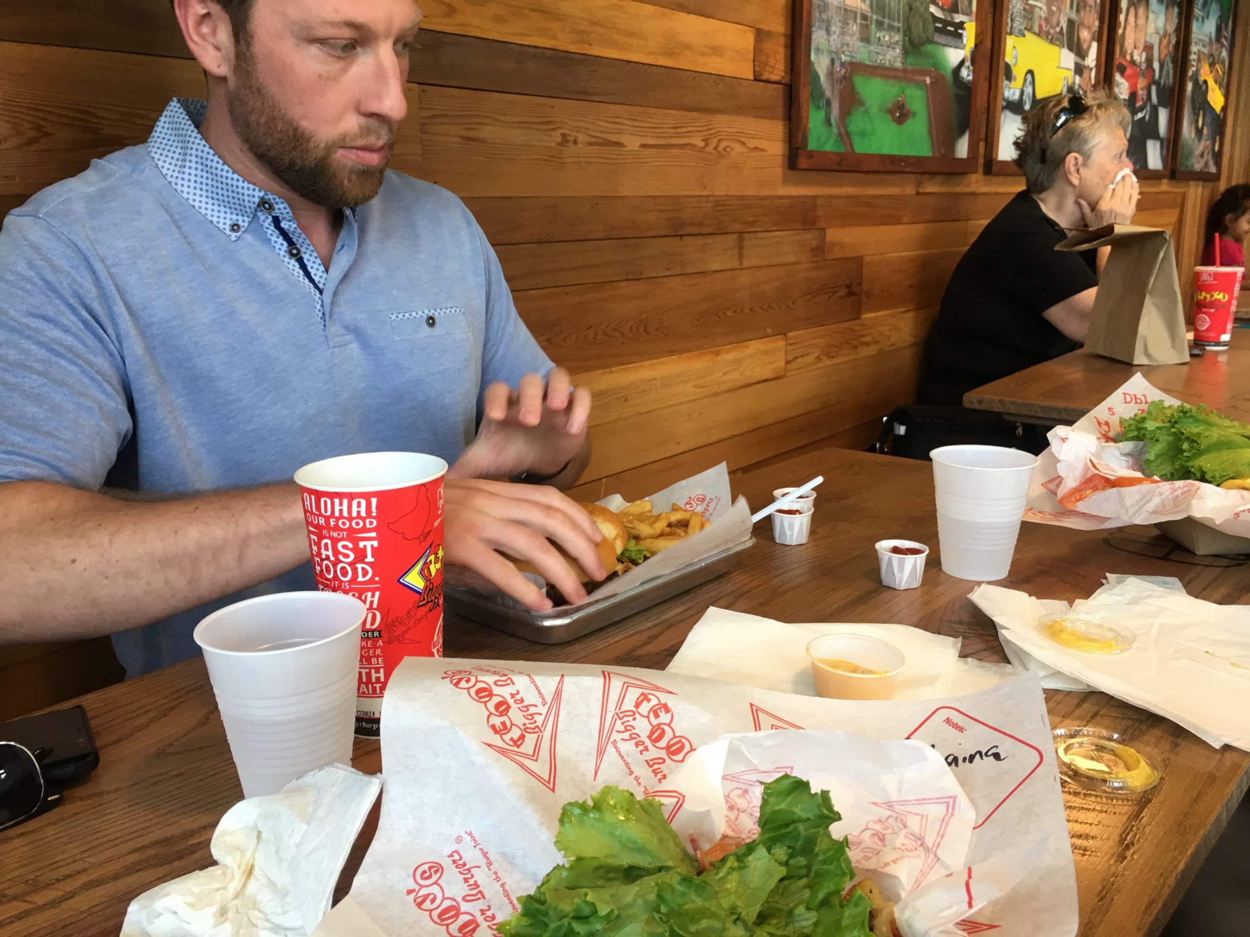 Teddy's Burgers - Getting after it