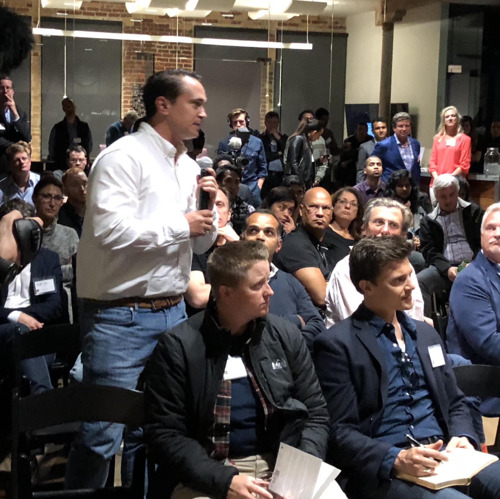 A question for Joe Montana - Hoala Greevy, Paubox