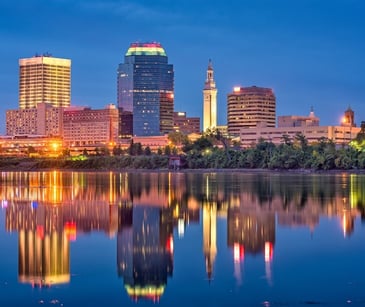 Image of the Massachusettes skyline. 