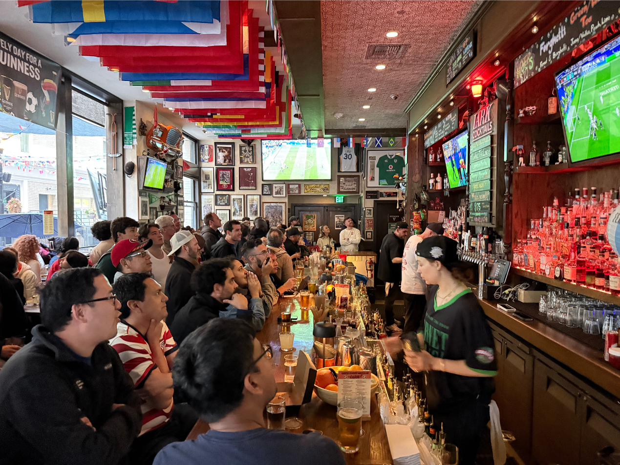 It was fairly packed inside The Lark for USA vs Turkey | Paubox Social Mixer in SF (+ World Cup Watch Party 🌎⚽)