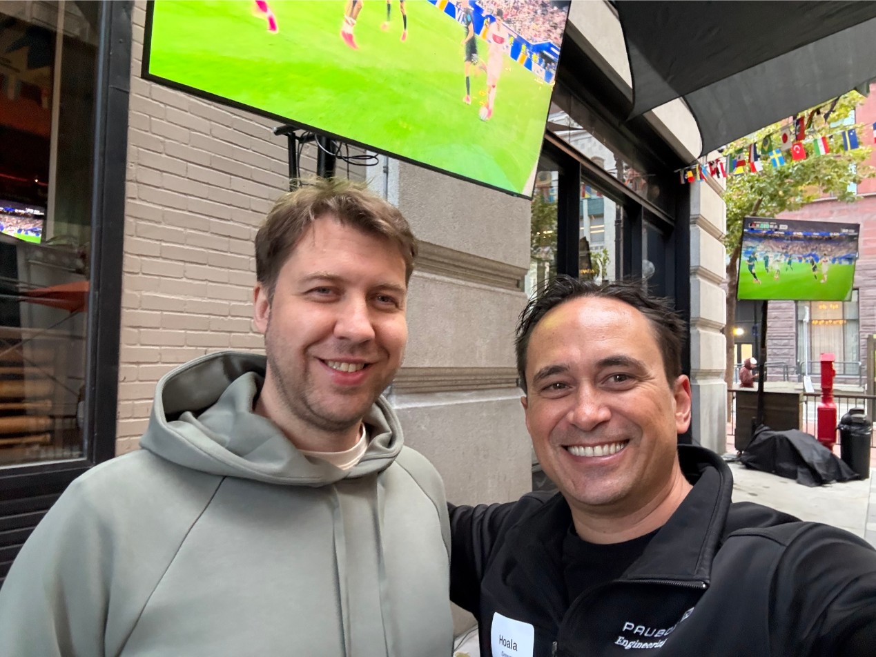 Selfie with Oleksii Voitenko, my new Ukranian friend | Paubox Social Mixer in SF (+ World Cup Watch Party 🌎⚽)