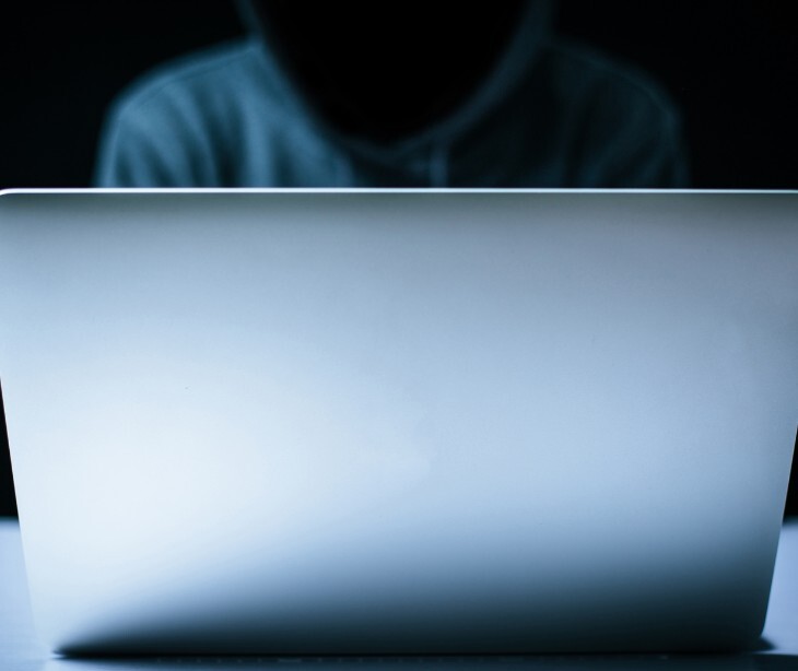 Google sues Chinese SMS scammers behind lighthouse phishing kit