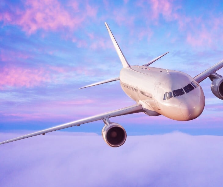 Image of an airplane in the sky. 