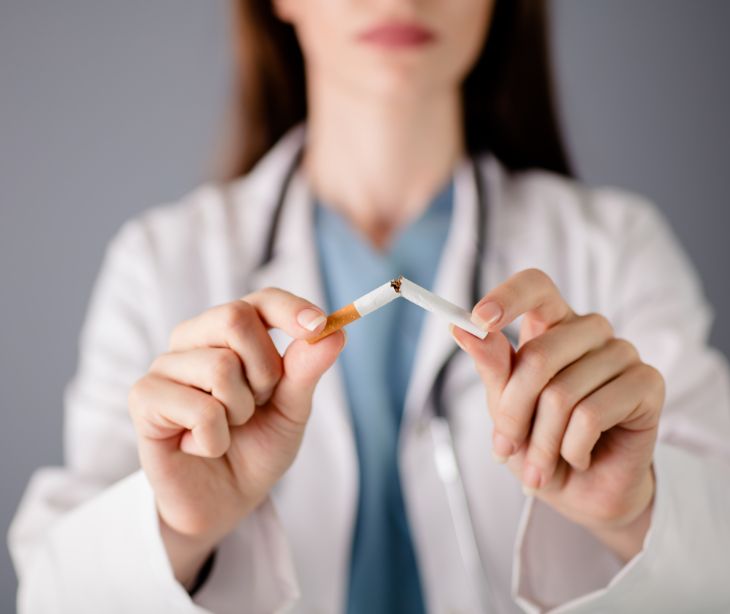 How HIPAA compliant emails and texts can help smoking cessation