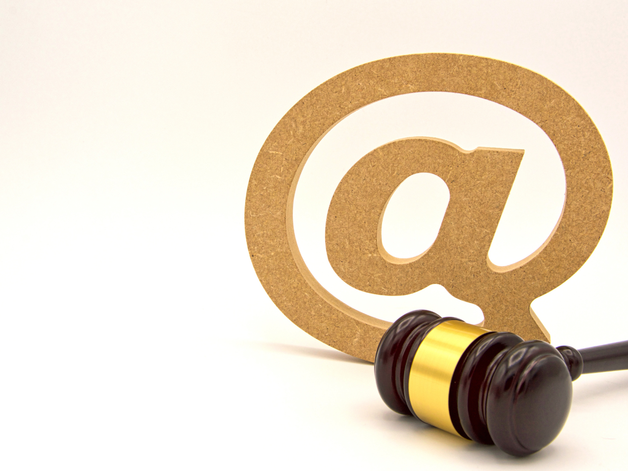 How email marketing footers help with CAN-SPAM compliance