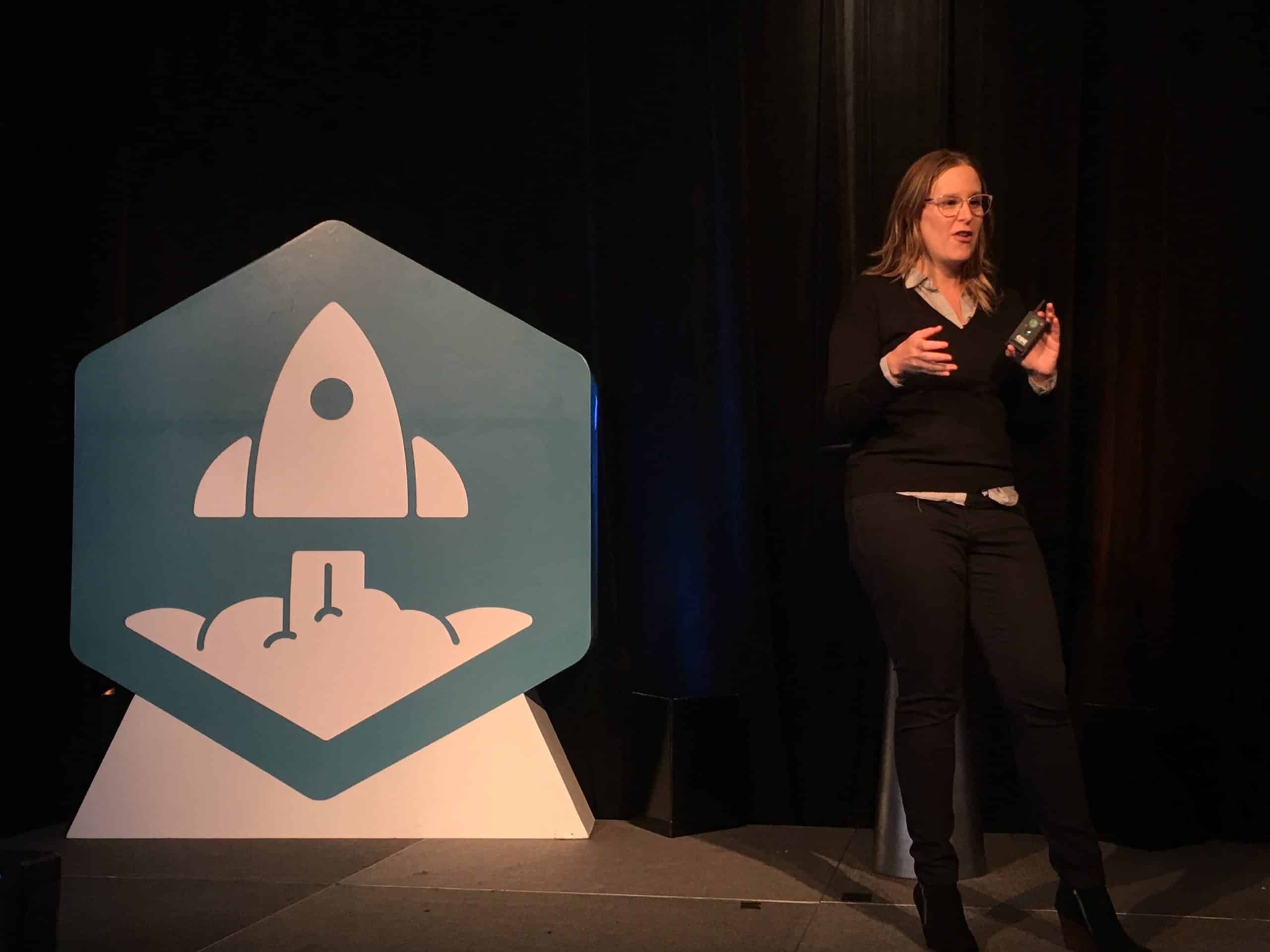 SaaStr Scale: The playbook to building a customer reference program with Gillian Heltai