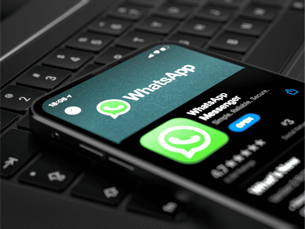 Is WhatsApp HIPAA compliant?