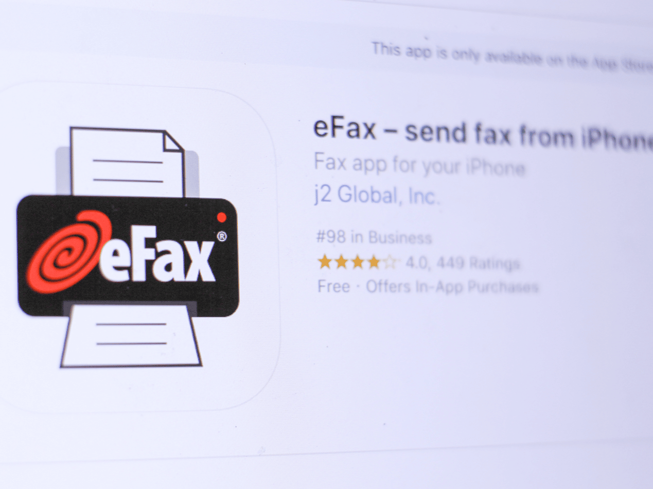 Is eFax a HIPAA compliant fax service?