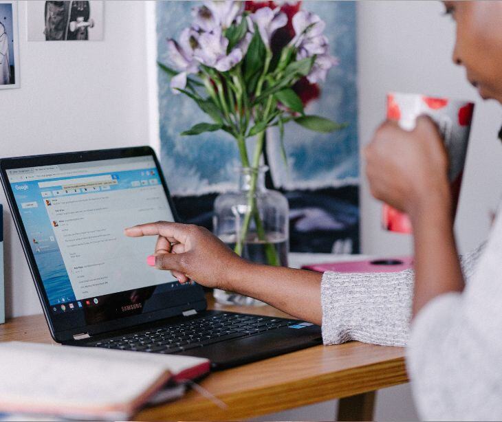 woman on laptop